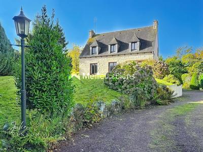 Maison - 146 m² - 6 pièces