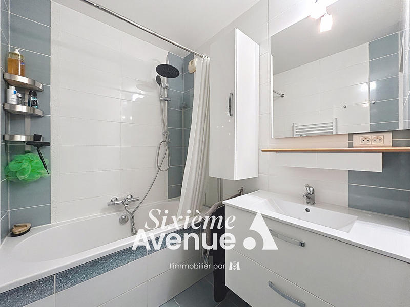 Appartement - 72 m² - 3 pièces