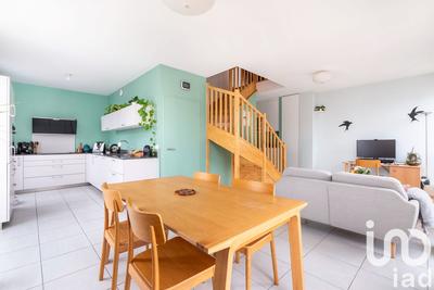 Appartement - 100 m² - 4 pièces