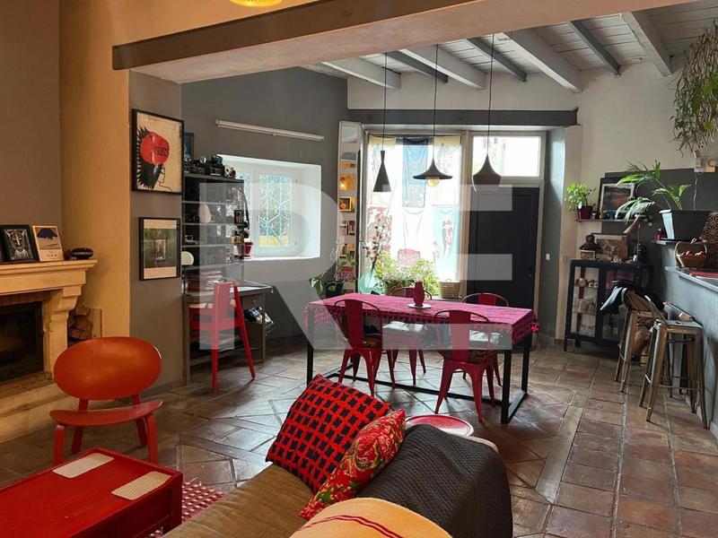 Maison de village - 140 m² - 6 pièces