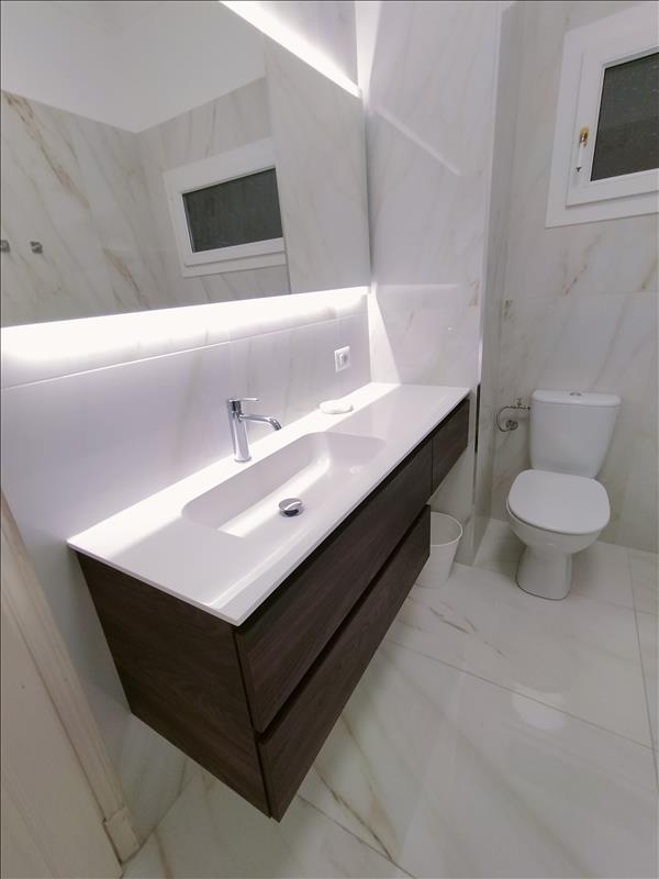 Appartement - 85 m² - 3 pièces