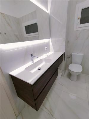 Appartement - 85 m² - 3 pièces