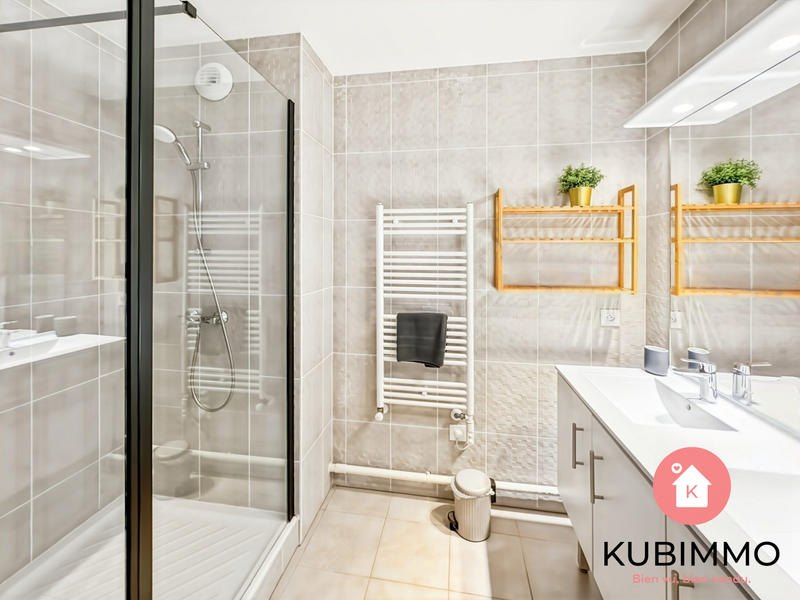 Appartement - 109 m² - 5 pièces