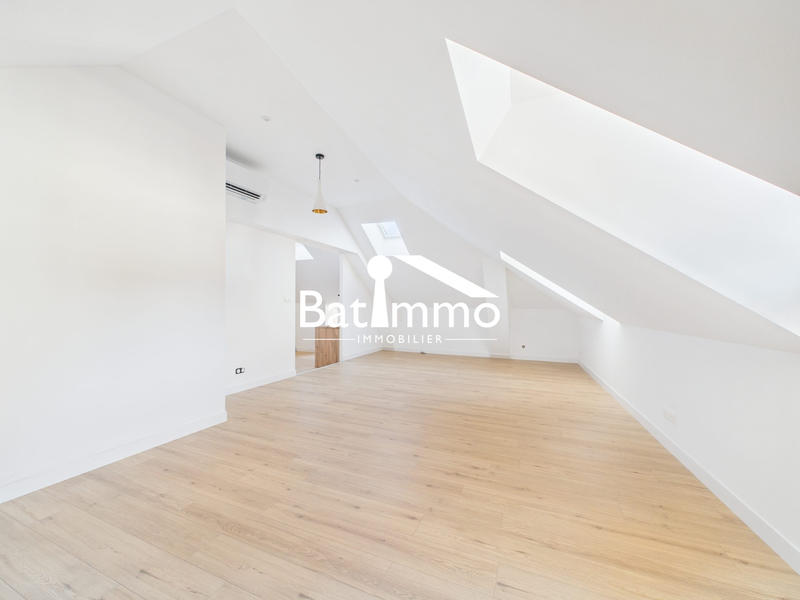 Appartement - 75 m² - 4 pièces