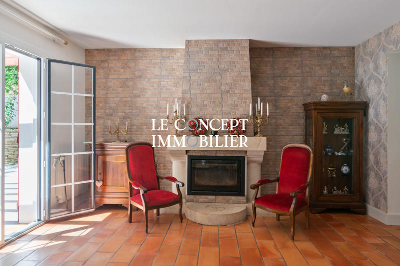 Maison - 190 m² - 6 pièces