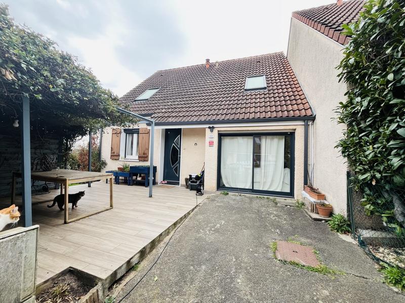 Maison - 100 m² - 5 pièces