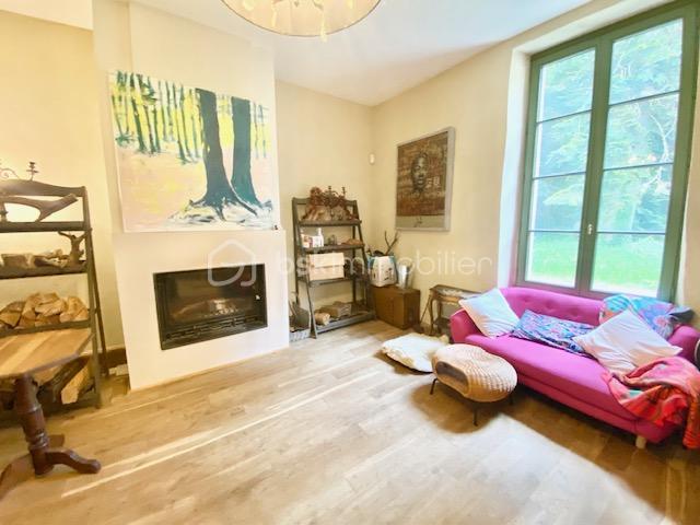 Demeure - 641 m² - 17 pièces