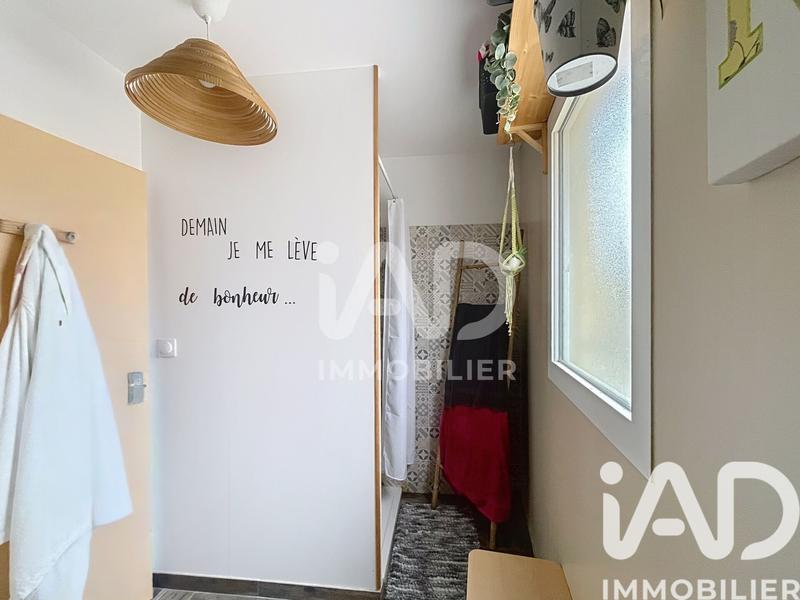 Maison - 98 m² - 5 pièces