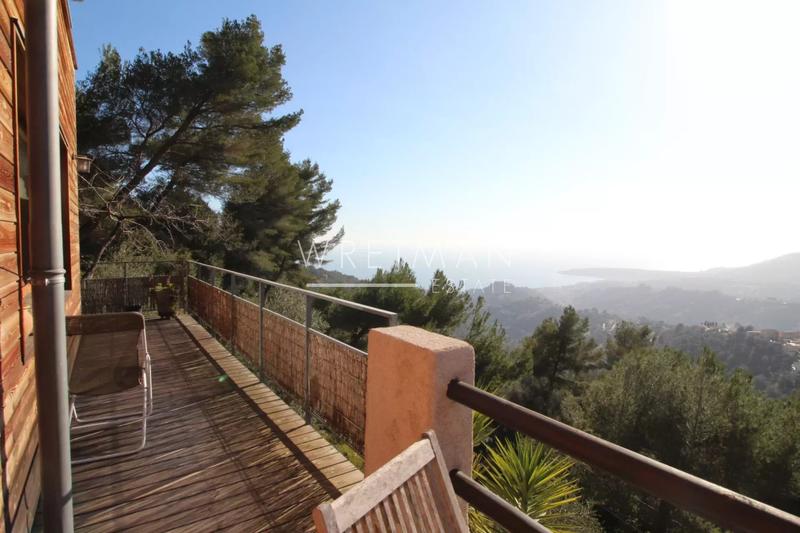 Maison - 180 m² - 6 pièces