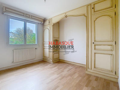 Maison - 115 m² - 6 pièces