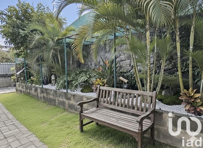 Maison - 96 m² - 4 pièces