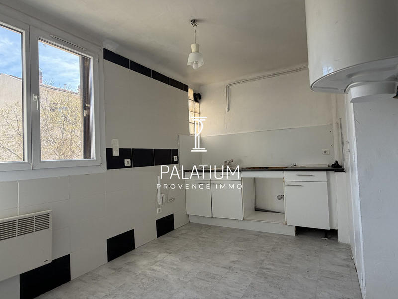 Appartement - 72 m² - 3 pièces