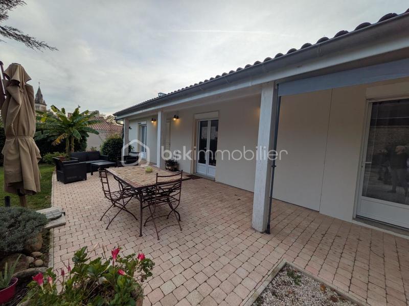 Maison - 120 m² - 8 pièces