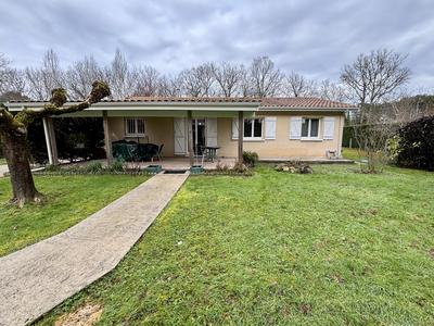 Maison - 88 m² - 5 pièces