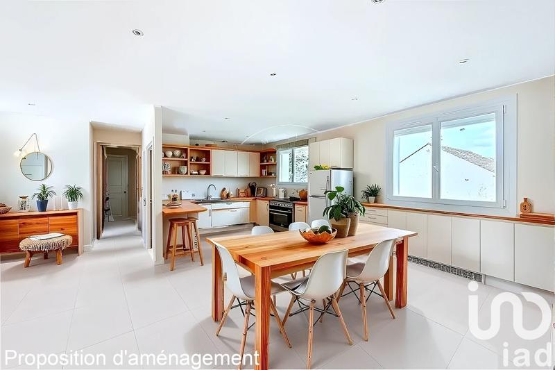 Maison - 137 m² - 5 pièces