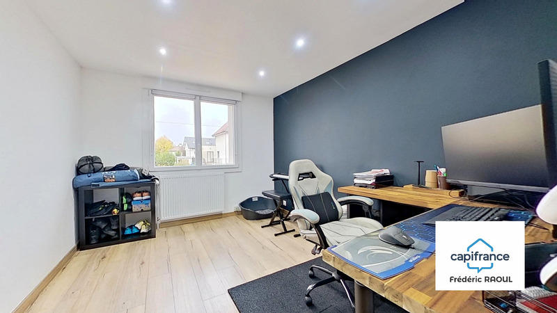 Maison - 180 m² - 6 pièces