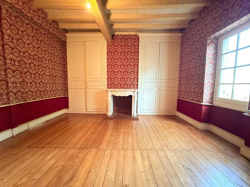 Maison - 290 m² - 6 pièces