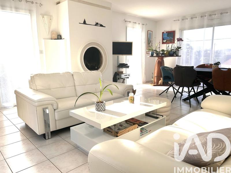 Maison - 156 m² - 7 pièces