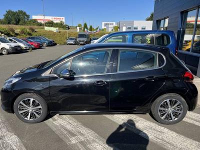 Peugeot 208 1.6 BlueHDi 100 Allure