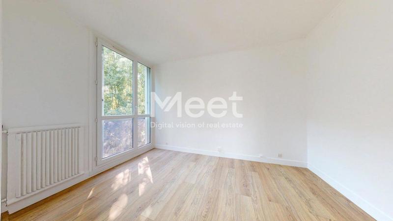 Appartement - 104 m² - 5 pièces