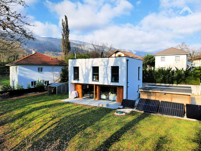 Maison - 129 m² - 4 pièces