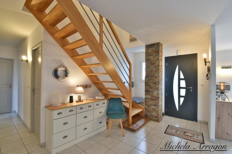 Maison - 152 m² - 7 pièces