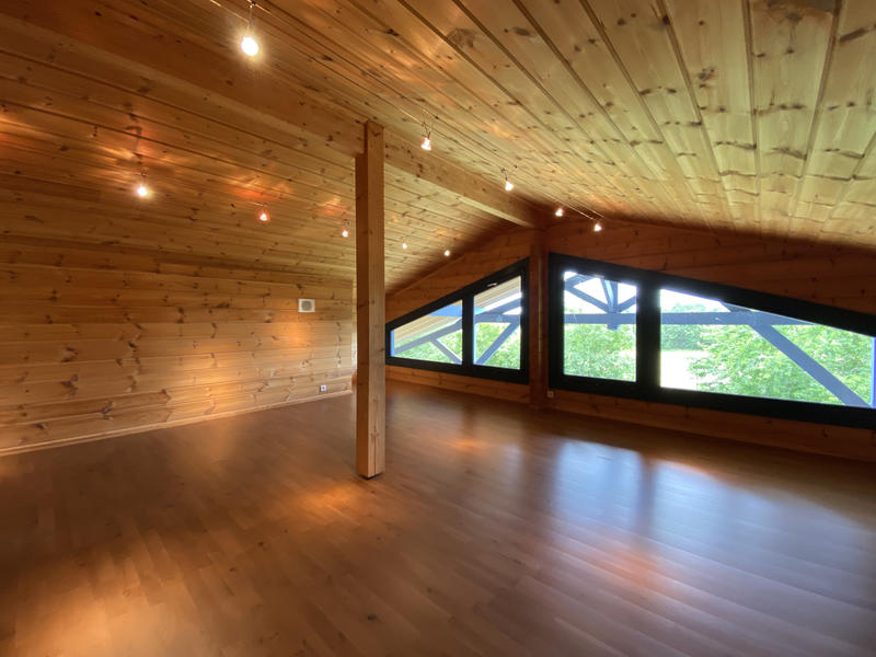 Maison - 371 m² - 15 pièces