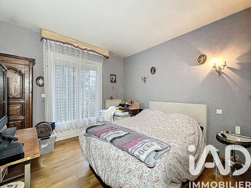 Maison - 156 m² - 7 pièces