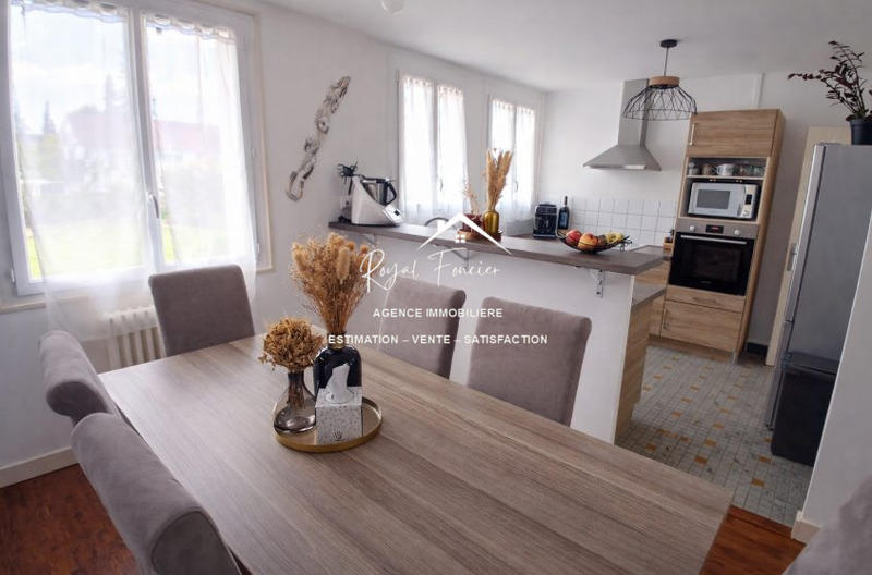 Maison - 79 m² - 5 pièces