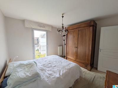 Appartement - 94 m² - 5 pièces