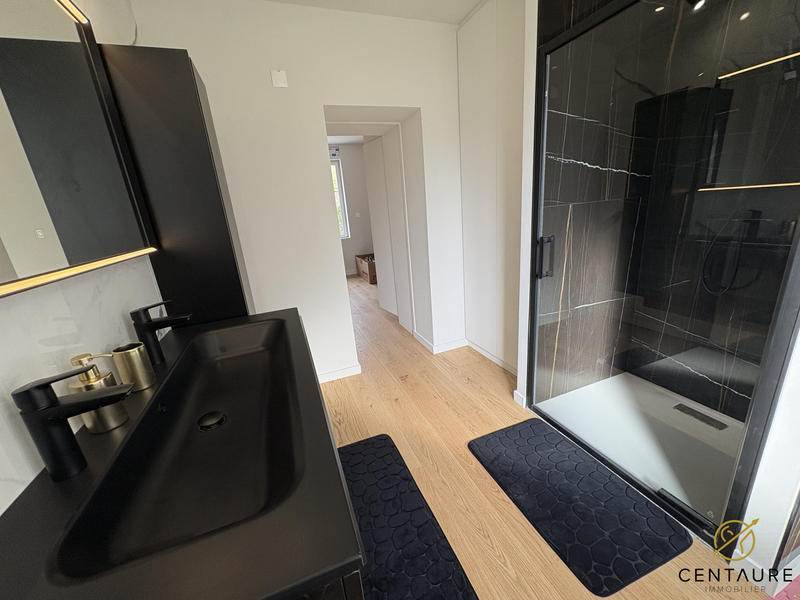 Maison ancienne - 112 m² - 7 pièces