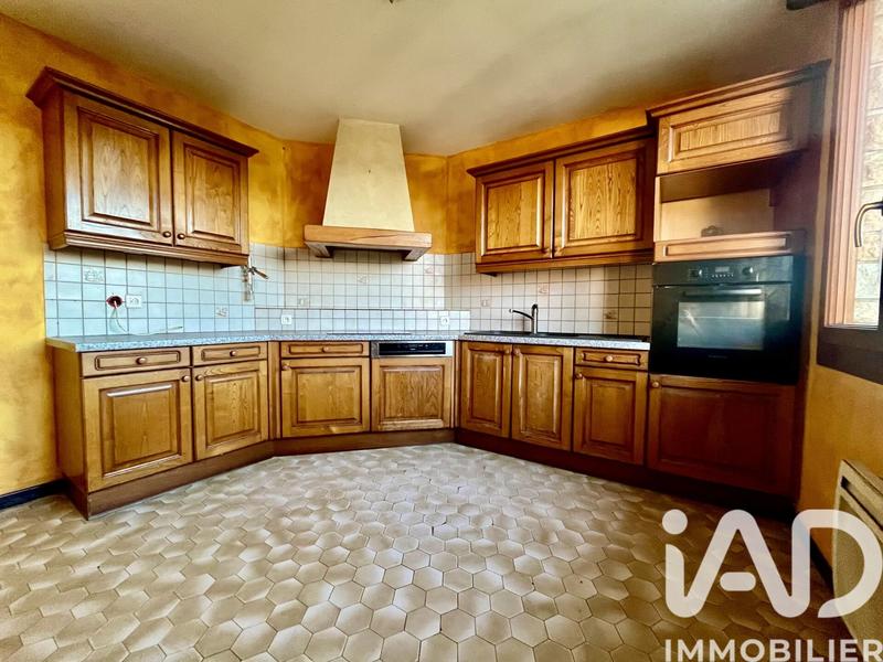 Maison - 89 m² - 5 pièces