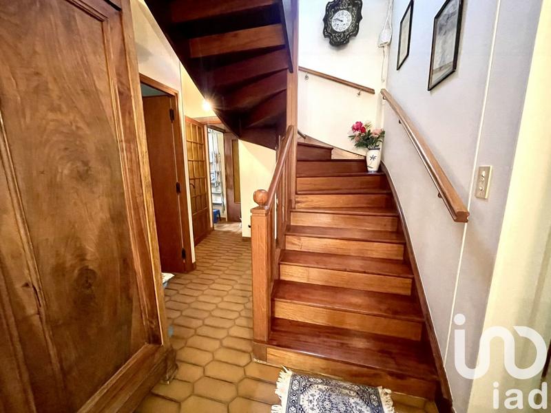 Maison - 193 m² - 5 pièces