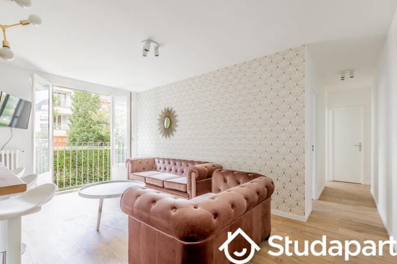 Chambre - 10 m² - 1 pièce