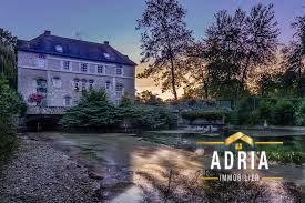 Appartement - 87 m² - 4 pièces