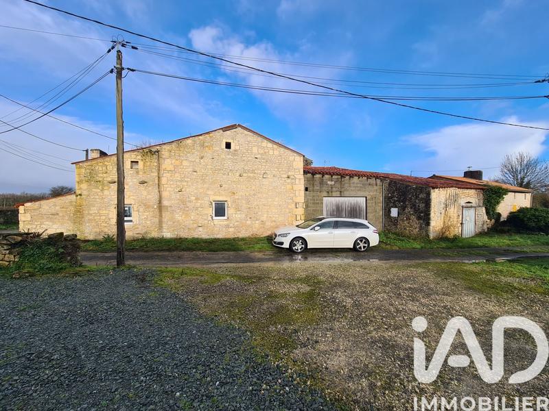 Maison de village - 150 m² - 6 pièces