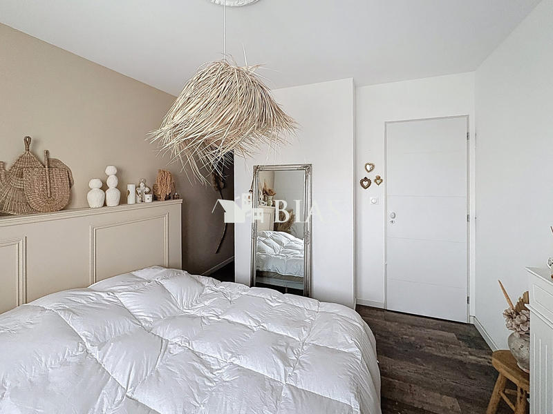 Maison - 104 m² - 4 pièces