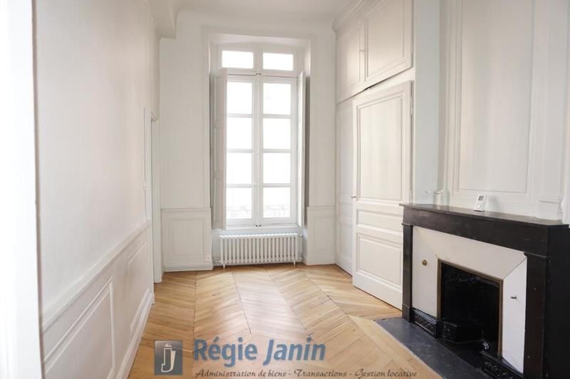 Appartement - 123 m² - 4 pièces