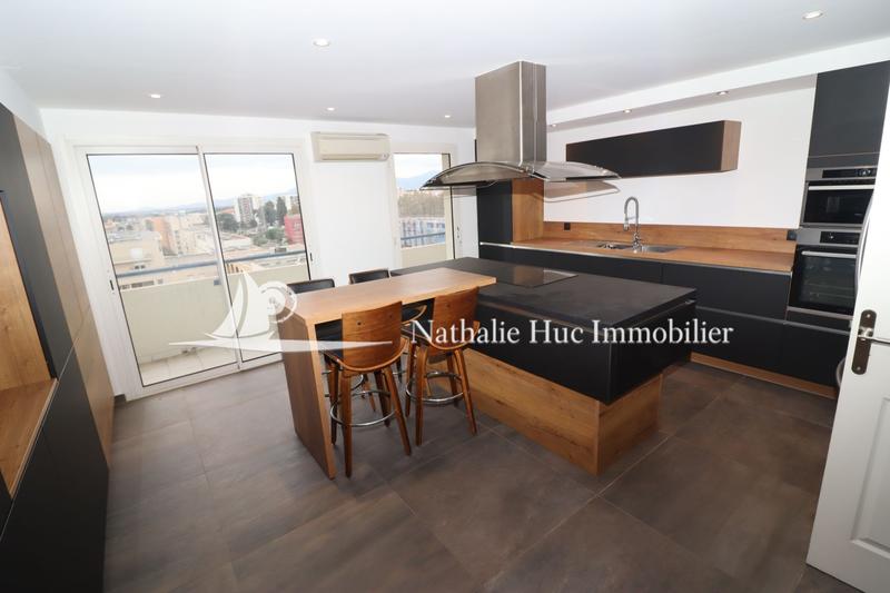 Appartement - 250 m² - 5 pièces