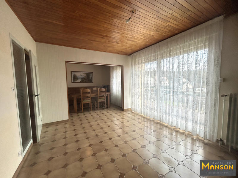 Maison - 92 m² - 4 pièces