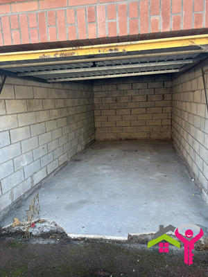 Parking / Garage - 14 m²