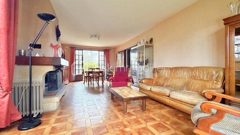 Pavillon - 130 m² - 7 pièces