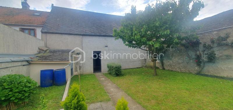 Maison de ville - 80 m² - 5 pièces