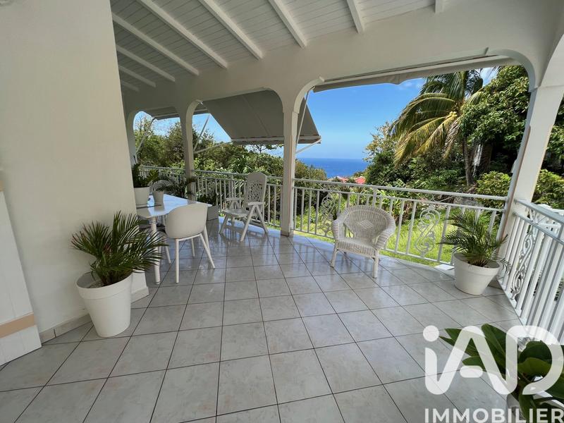 Maison - 110 m² - 6 pièces