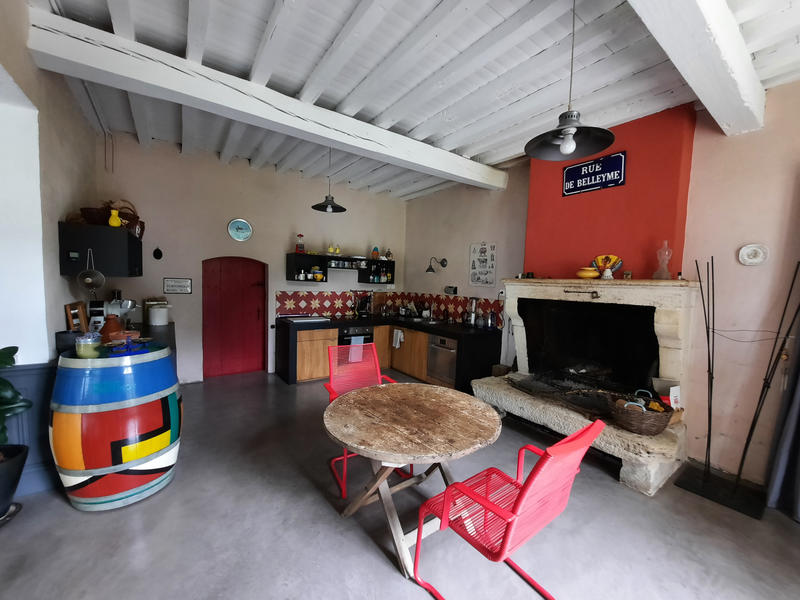 Maison - 237 m² - 6 pièces