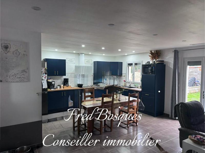 Maison - 90 m² - 4 pièces