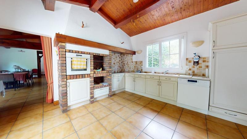 Pavillon - 262 m² - 7 pièces