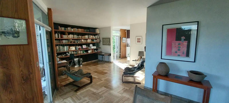 Maison - 230 m² - 6 pièces