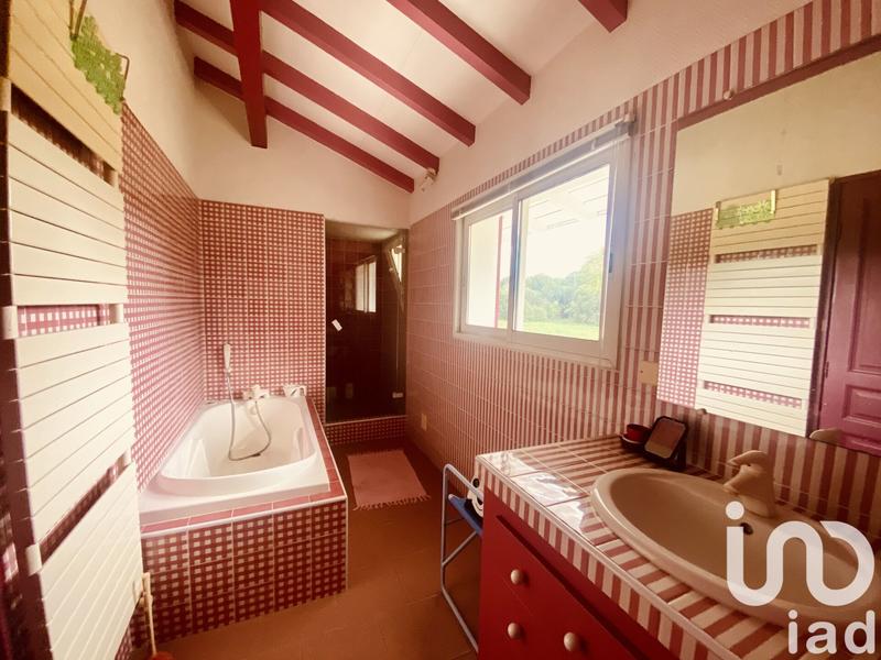 Maison de maîtres - 245 m² - 10 pièces