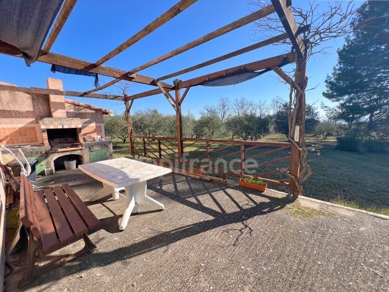 Mazet - 35 m² - 2 pièces